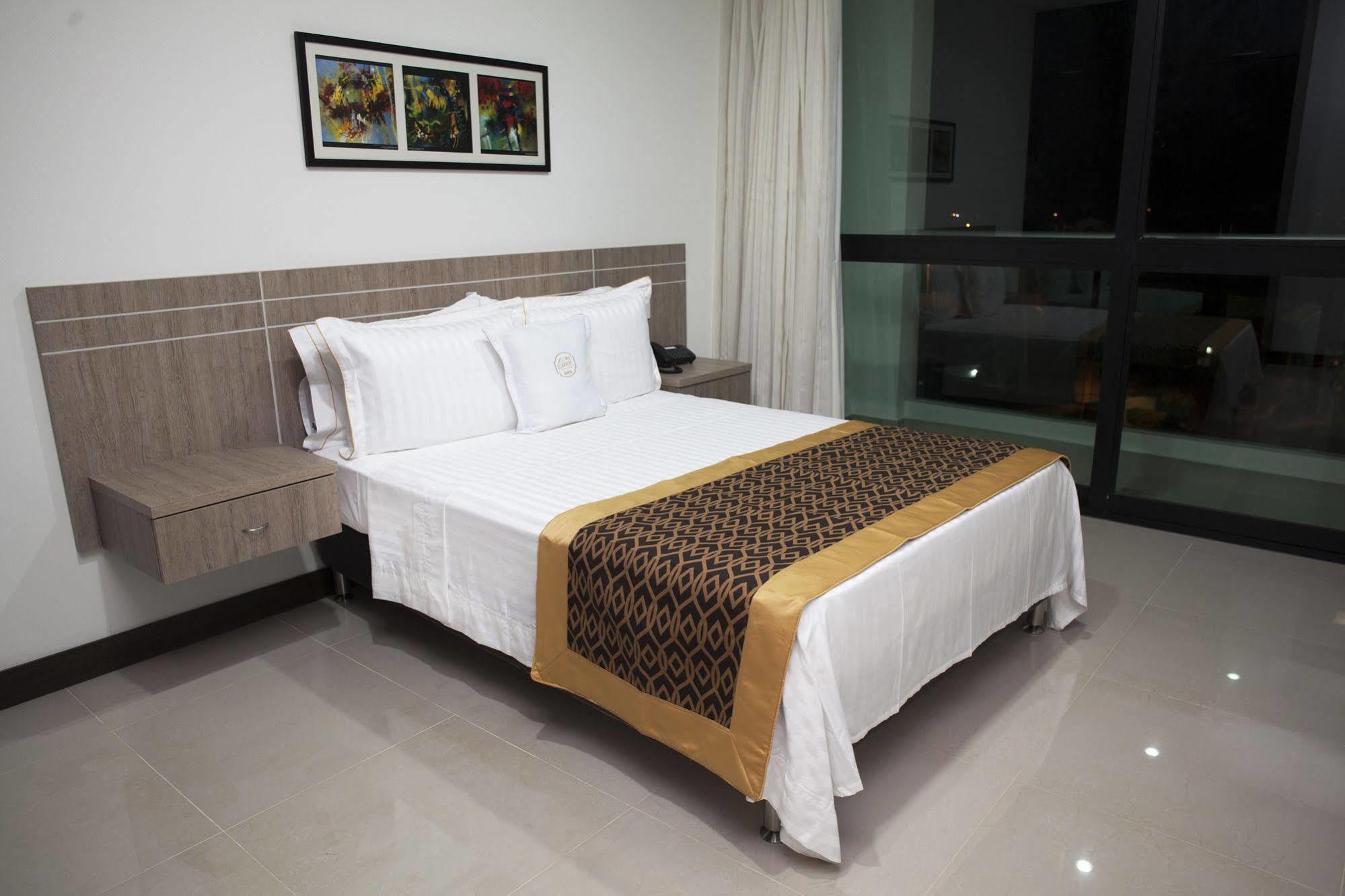Hotel Cinco Montería Esterno foto