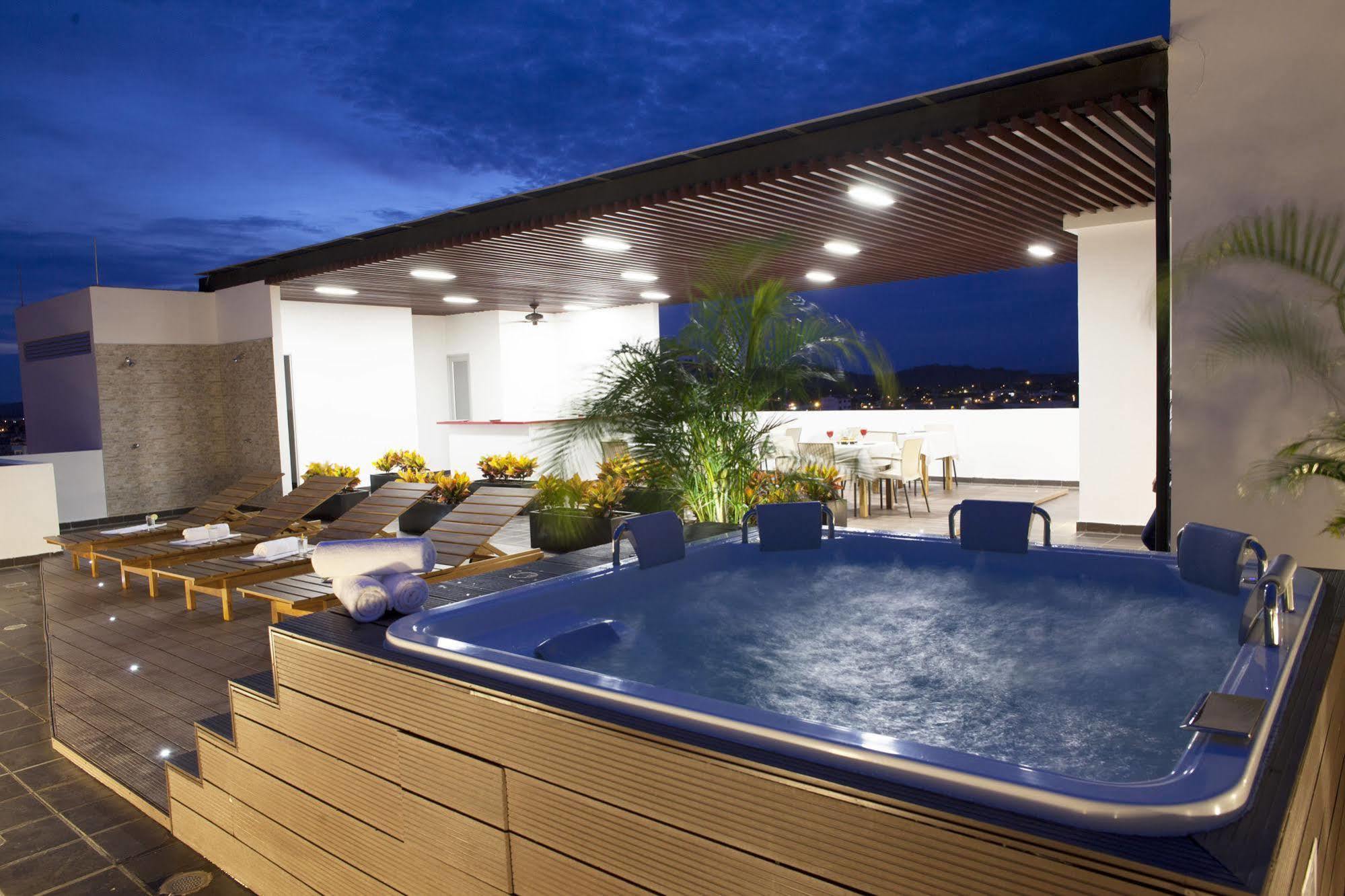 Hotel Cinco Montería Esterno foto